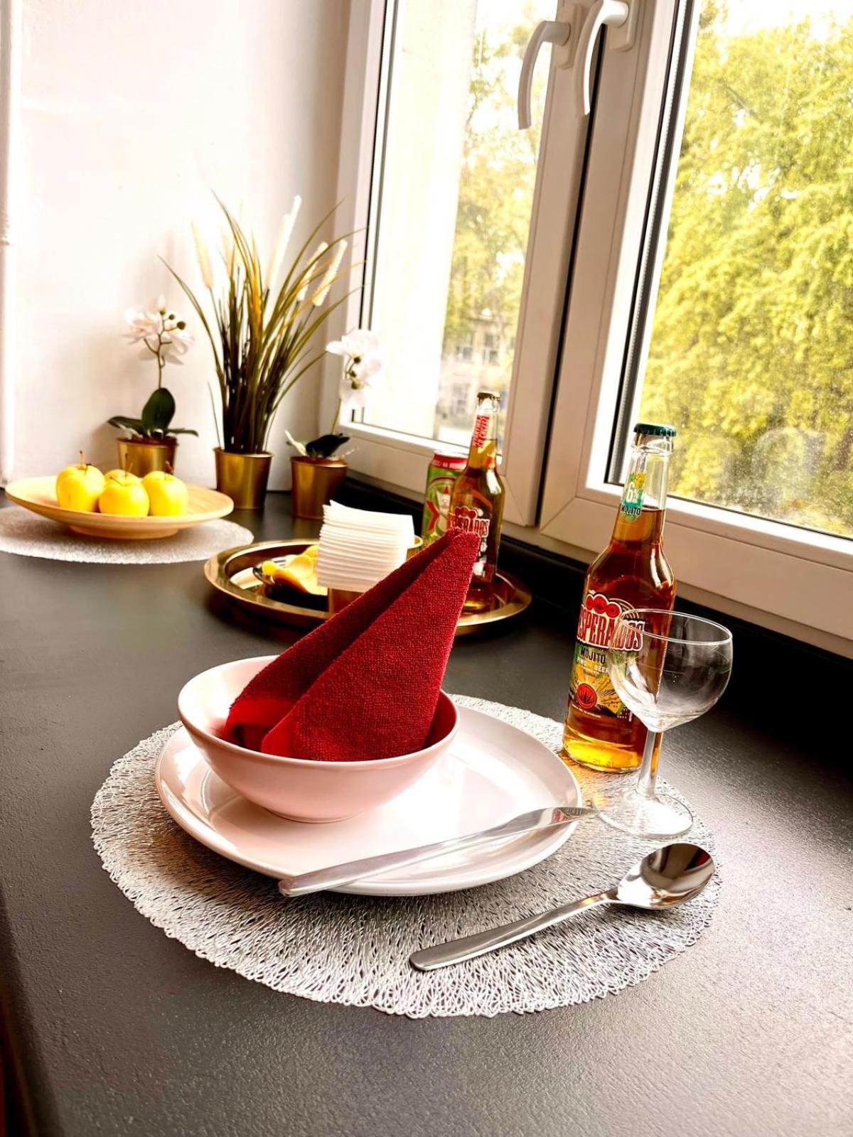 Petit 1 Bed Room Condo Warszawa Center Экстерьер фото